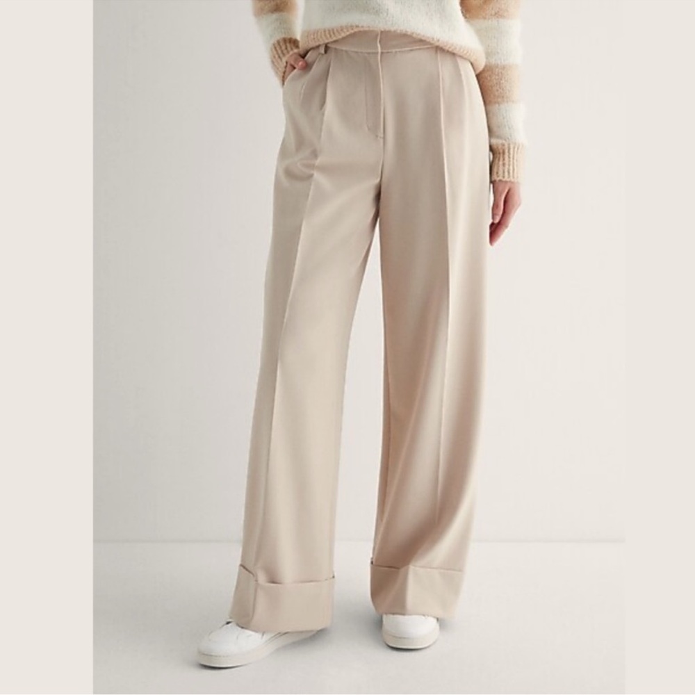 NEW EXPRESS Wide Leg Super High Rise Pleated Trouser Pants Office Black Sz 6